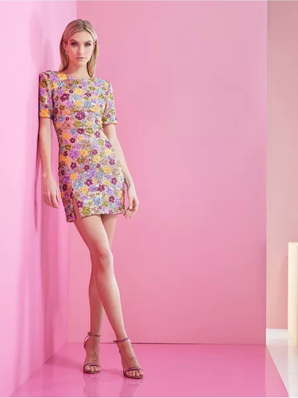 Dress the Population
Women's Maddox Floral Sequin Bodycon Dress